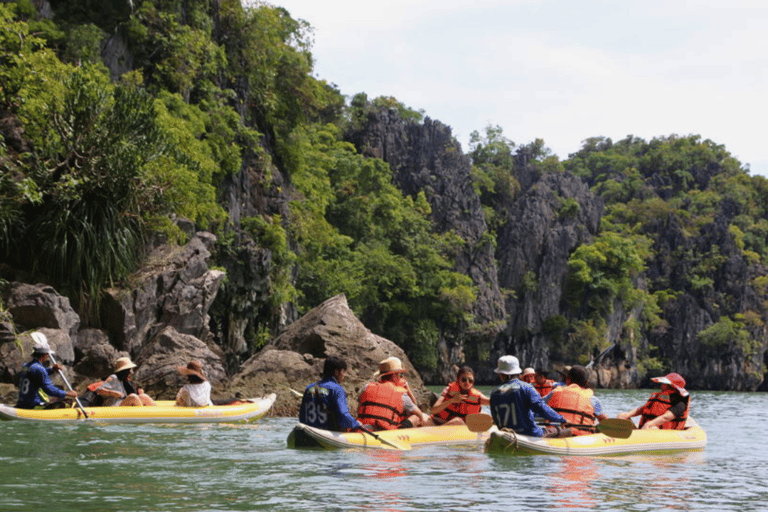 Khao Lak: La isla de James Bond y la bahía de Phangnga en canoa de mar