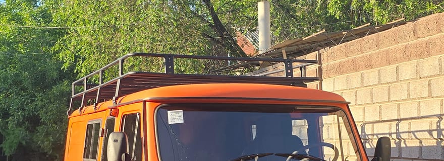 Aventure de 13 jours dans le Pamir : de Douchanbé à Och en van UAZ soviétique