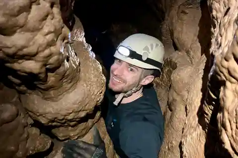 Lisboa: Visita às grutas do Parque Natural da Arrábida com guia de turismo