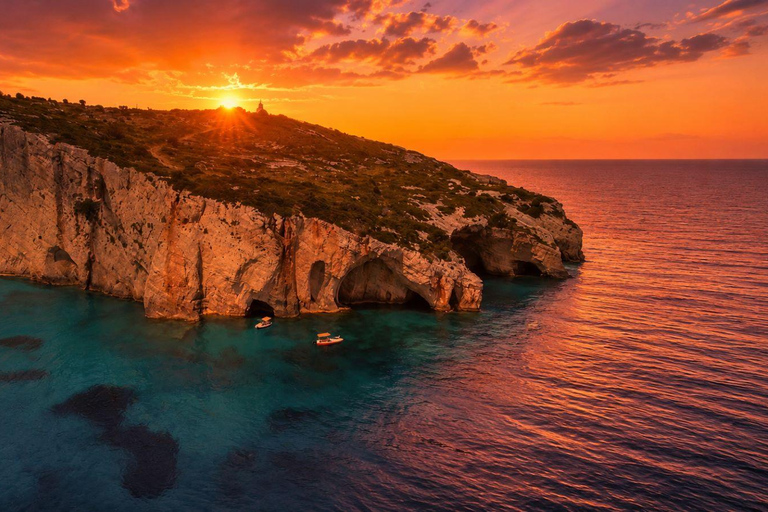 Zakynthos: Sunset Boat with Swim Stops and Prosecco Aperitif