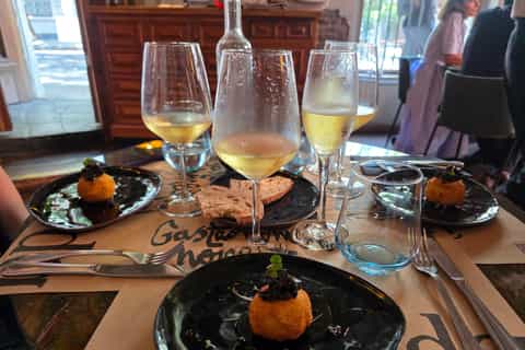 Lastarria : voyage culinaire à travers le vin, la gastronomie et l'histoire