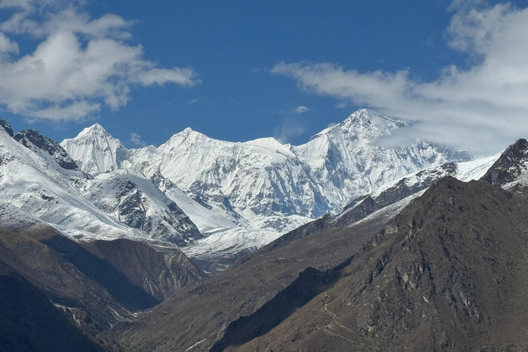 Landing at Everest Base Camp Kalapather and breakfast