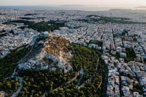 Vanuit de haven van Piraeus: transfer naar Lycabettus en Akropolis