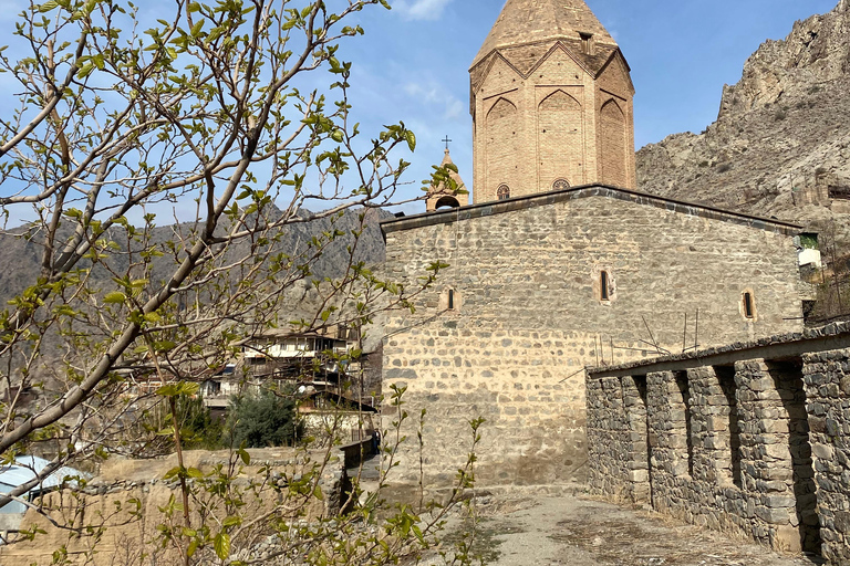 Yerevan: 3-Day Private Tour to Meghri & Tatev Monastery