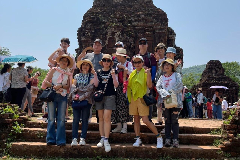 دا نانغ: جولة إرشادية في محمية ماي سون مع وجبة غداء ورحلة بالقاربShared Tour – Pick-up Hoi An