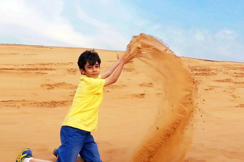 多哈：家庭沙漠之旅（含骆驼骑乘体验和全地形车）