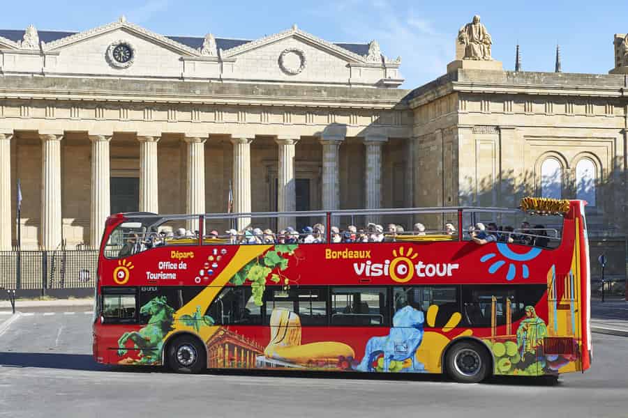Bordeaux: 24- oder 48-Stunden-Hop-on-Hop-off-Pass. Foto: GetYourGuide Bordeaux: 24- oder 48-Stunden-Hop-on-Hop-off-Pass. Foto: GetYourGuide