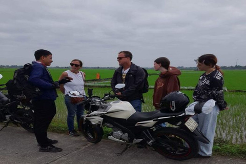 Depuis Hoi An : Explorez le col de Hai Van avec une excursion en moto