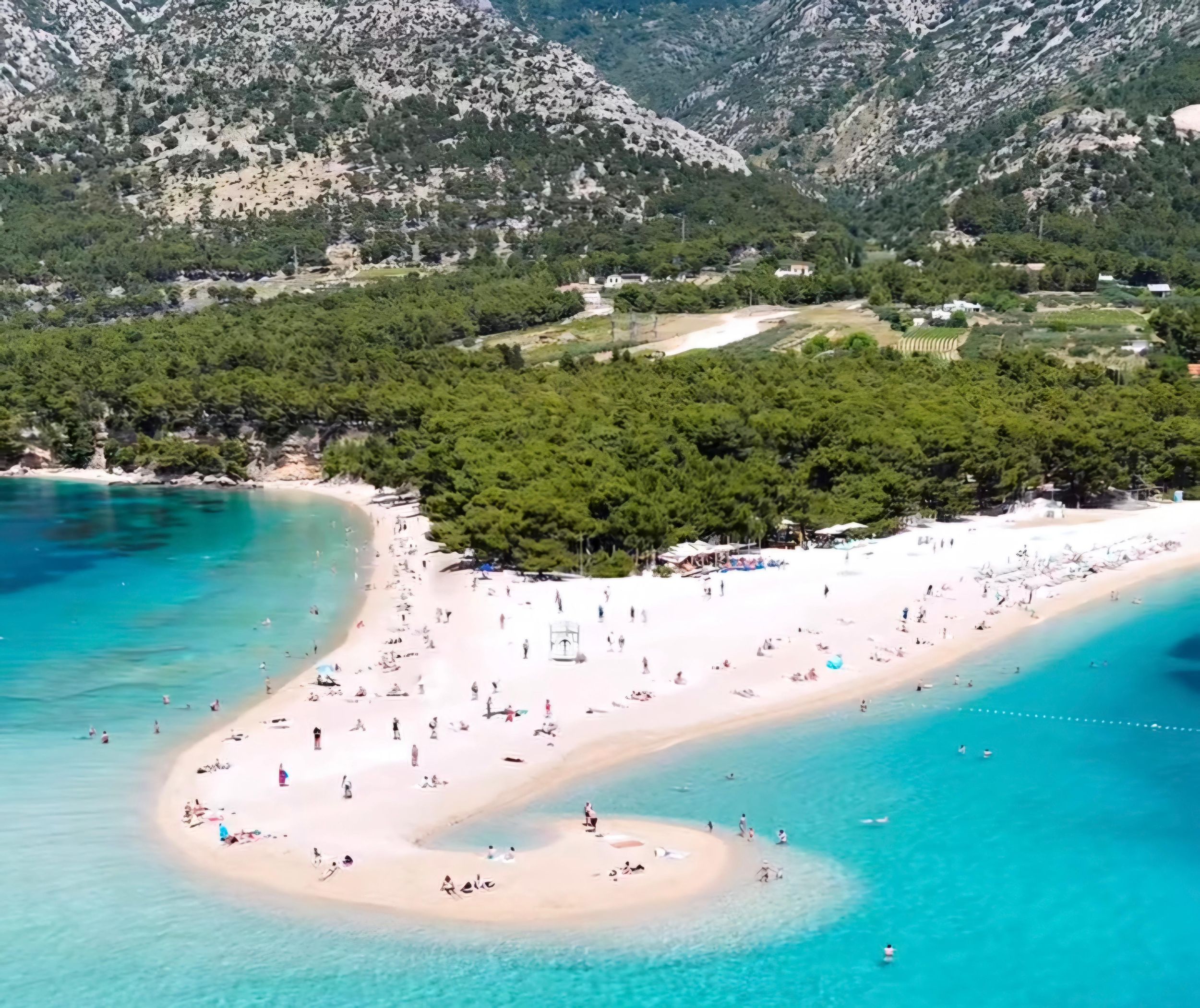 Makarska: Tour zu 3 Inseln, zum Goldenen Horn, zur Höhle, zu den Klippen und nach Jelsa