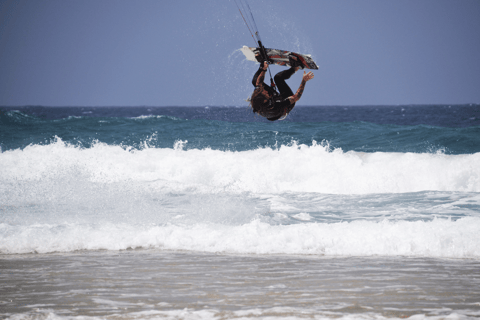 Fuerteventura: Surf or Kitesurf Photo Session FUERTEVENTURA: SURF OR KITESURF 3 PEOPLE PHOTO SESSION