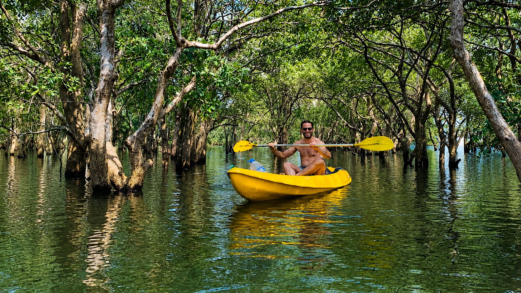 Sigiriya: Kajakfahren, Katamaranfahrt und Abendessen auf der Insel