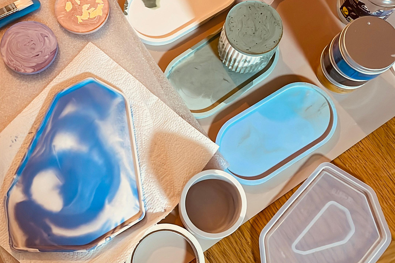 Frankfurt | Gold-look casting with wine & music Frankfurt | Gold-look die-casting with wine & music