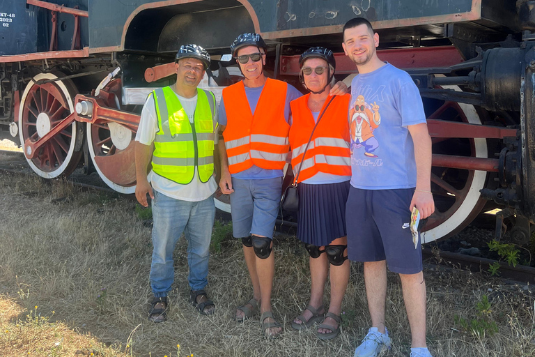 地拉那：赛格威旅行，探索街头艺术和掩体高级赛格威旅行