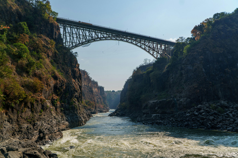 Livingstone: Mosi-oa-Tunya Park, Falls & Sunset Cruise