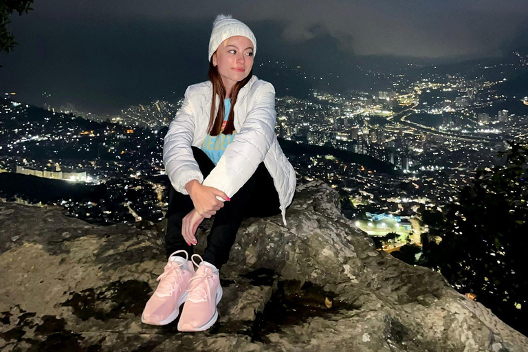 Night Tour in Medellín: Bonfire, Music, and Gastronomy