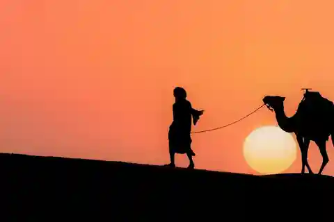 Desde Marrakech 3 Días Excursión al Desierto del Sáhara Campamento de Lujo
