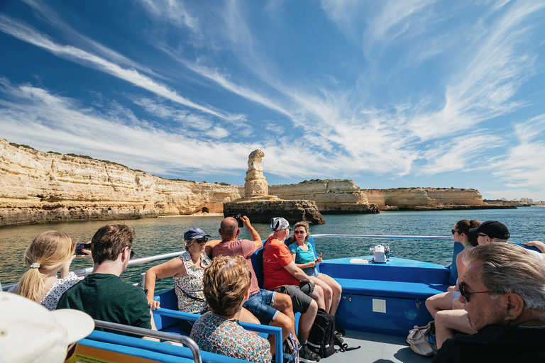 Albufeira: Höhlen- & Bootstour zur DelfinbeobachtungAlbufeira: 2,5-stündige Höhlen- und Delfinbeobachtungs-Tour