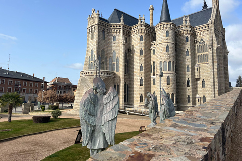 Tour Oviedo Castrillo Polvazares Astorga y Catedral de León