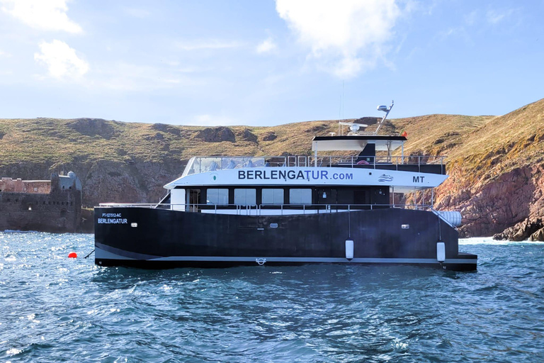 Peniche: Tour to Berlengas Island with Island Stop Morning Ferry