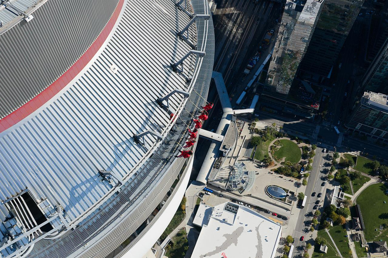 Toronto: CN Tower EdgeWalk Adventure Experience