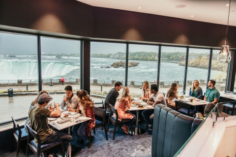 Vanuit Toronto: Niagara Falls luxe dagtour met cruiseDagtocht Boot en Skylon Tower