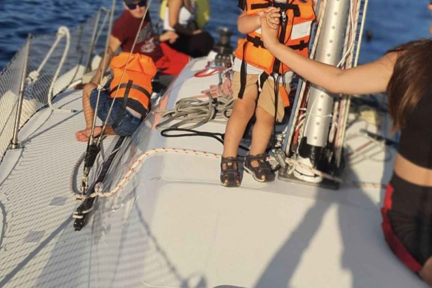 Zadar: Island cruise with drinks, snorkeling and kayaking