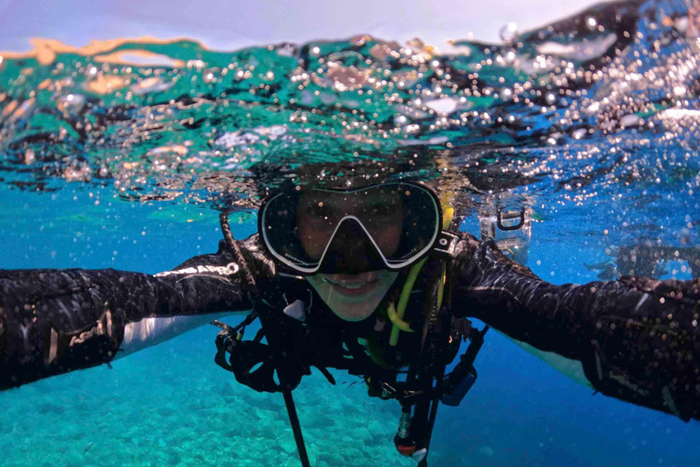 First Scuba Diving Experience in Calvi (From 8 yo) Calvi: Discover Scuba Diving