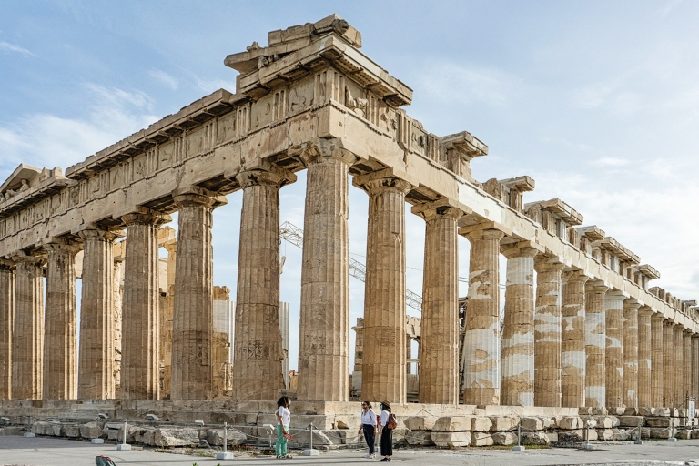 Akropol: bilet wstępu i zwiedzanie piesze z przewodnikiemDla osób spoza UE: zwiedzanie z przewodnikiem i bilet wstępu