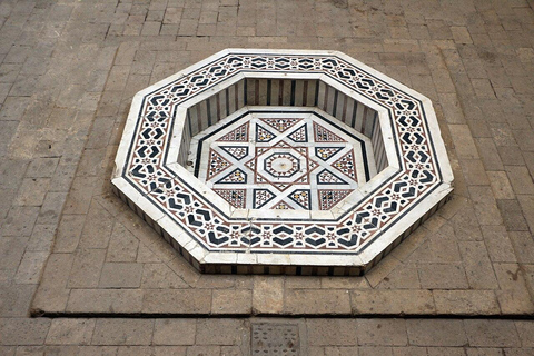 Cairo: Khan El Khalili, Tanoura Show & Islamic Cairo Tour Private Tour