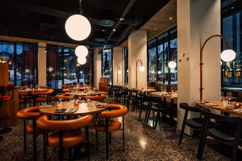 Helsinki: Self-Guided Wine Tasting Experience