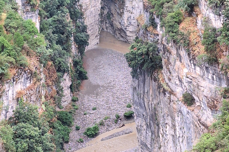 Tirana: Berat, Bogova Waterfall & Osumi Canyon Jeep Tour