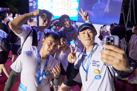 2026 Night Walk: Seoul Han River 14K or Busan Coastline 16K Hangang Night Walk 14K [Slot 2: 20PM]