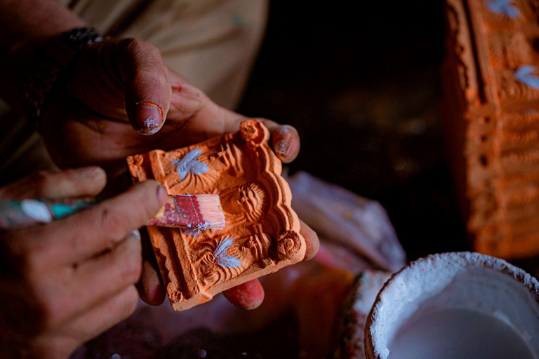 Hue: Craft Villages by Motorbike with Lady Rider Craft Villages Motorbike Tour (No Lunch)