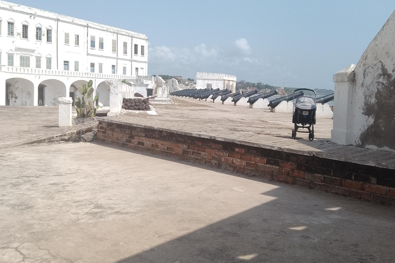 Accra: Cape Coast & Kakum Park Tour by "Trotro" Minibus