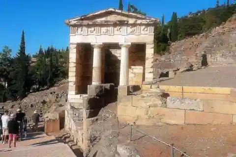 8-day Archaeology & Activity Holiday in Greece