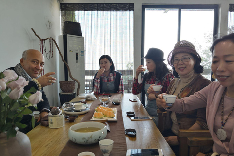 Small Group Tour Of Juyongguan Great Wall And Sacred Way