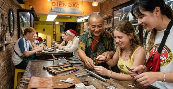 Hoi An: Silver Ring Crafting Workshop with an Artisan
