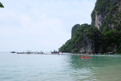 Krabi: tour di un giorno delle Isole Hong in barca a coda lunga