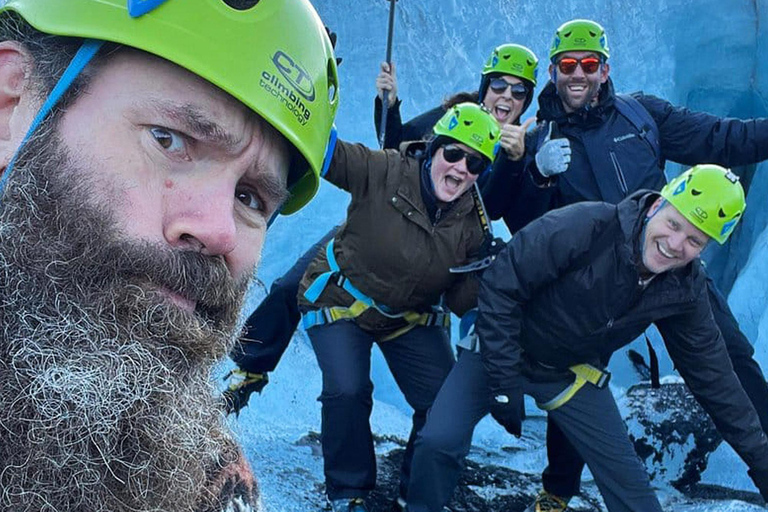 RVK: Excursión al Glaciar, Cascadas de la Costa Sur y Playa de Arena Negra