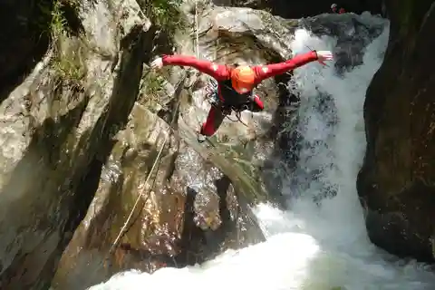 Ötztal: Canyoning „Wildwater XL“