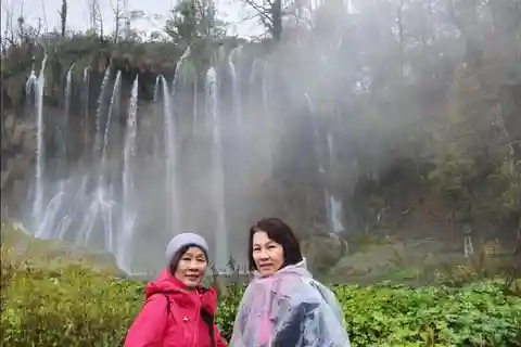 From Zagreb: Plitvice Lakes, Dubovac Castle, Rastoke