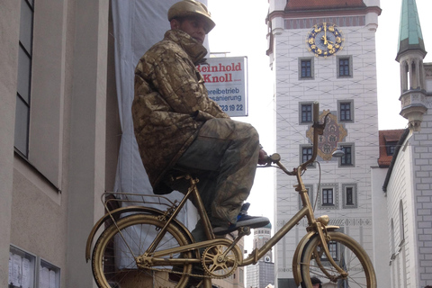 Munich: Segway or Bike Tour with English Garden and Palace