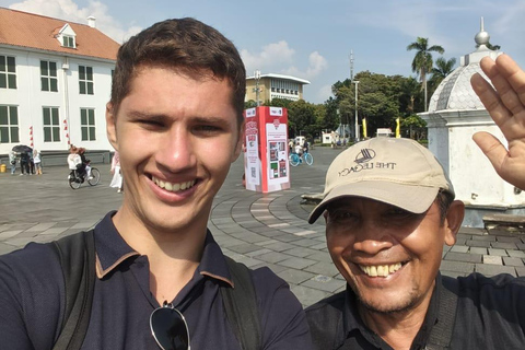 Jakarta City Tour by Tuk Tuk