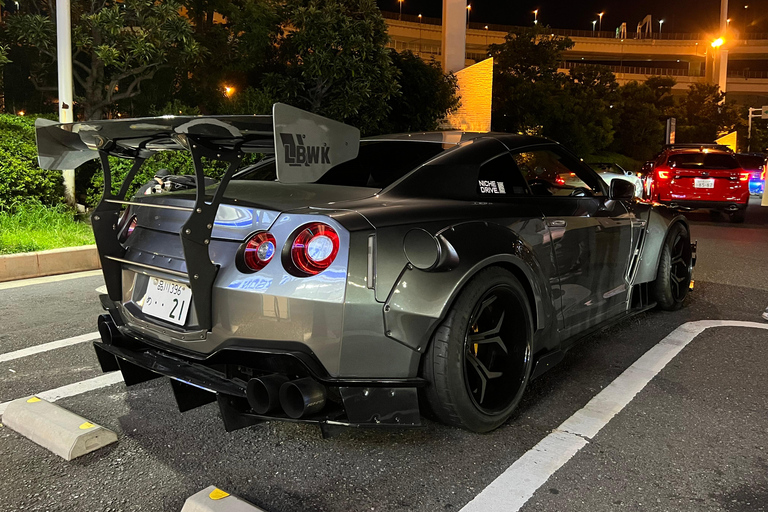 Tokyo JDM Tour: Daikoku PA (getunte JDM-Autos, Skyline GTR, RX7)JDM-Auto-Tuning-Erlebnis