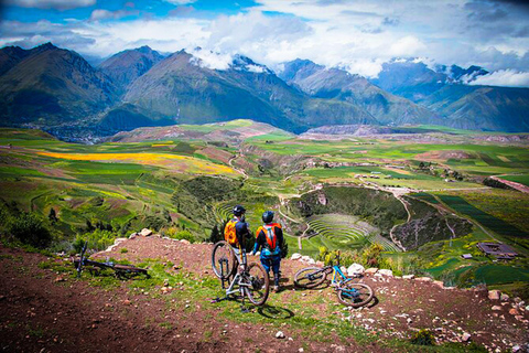 cusco: Maras Moray op de fiets