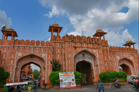 Jaipur : Visite d&#039;une jounée touristique en voiture AC avec guide