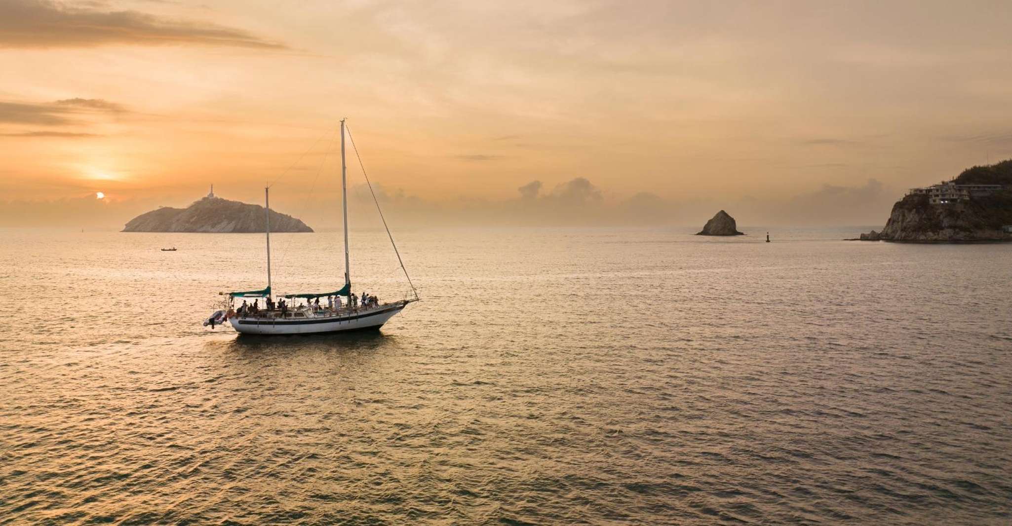 Santa Marta, Sunset tour - Housity