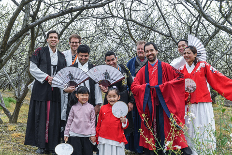 Hangzhou: Traditional Makeover & Photoshoot Experience