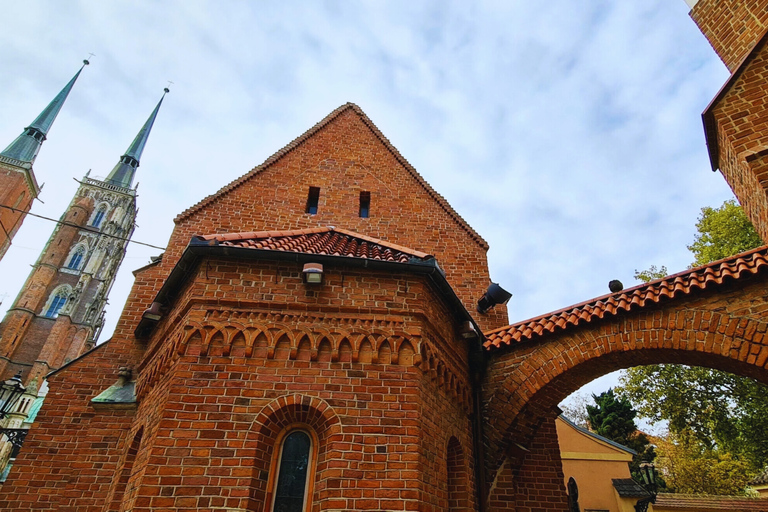 Wroclaw: Racławice Panorama & Ostrów Tumski Tour