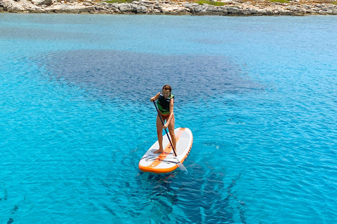 Au départ de Kissamos : Croisière en catamaran de luxe à Balos et Gramvousa